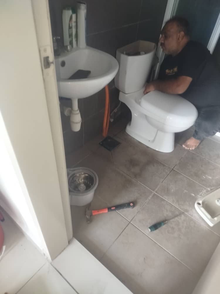 Toilet Fixing Services